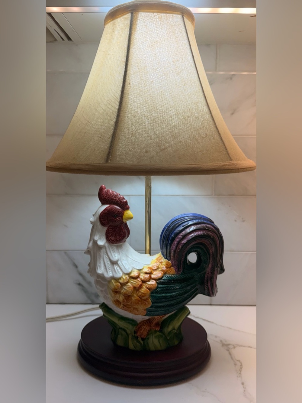 Colorful Vintage Rooster Table Lamp